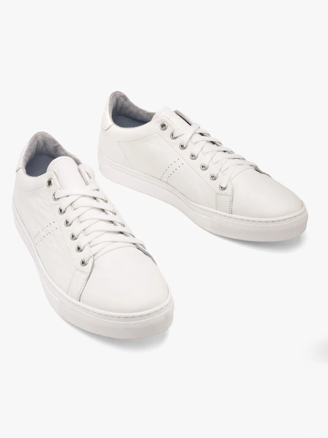 Weiße Sporthalbschuhe für Männer