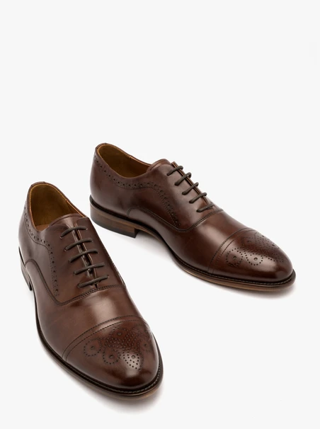 Braune Brogues für Männer