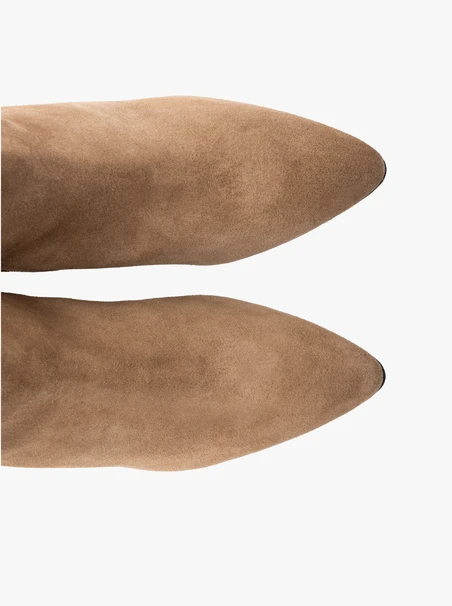 Beigefarbene Damenstiefel mit ovalem Schaft