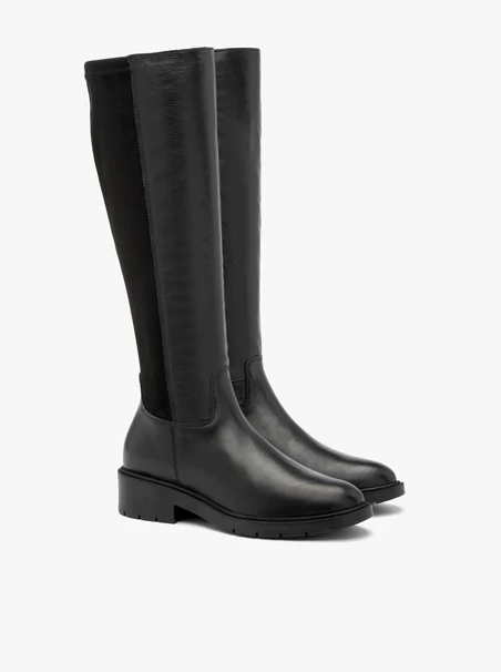 Black elastic boots