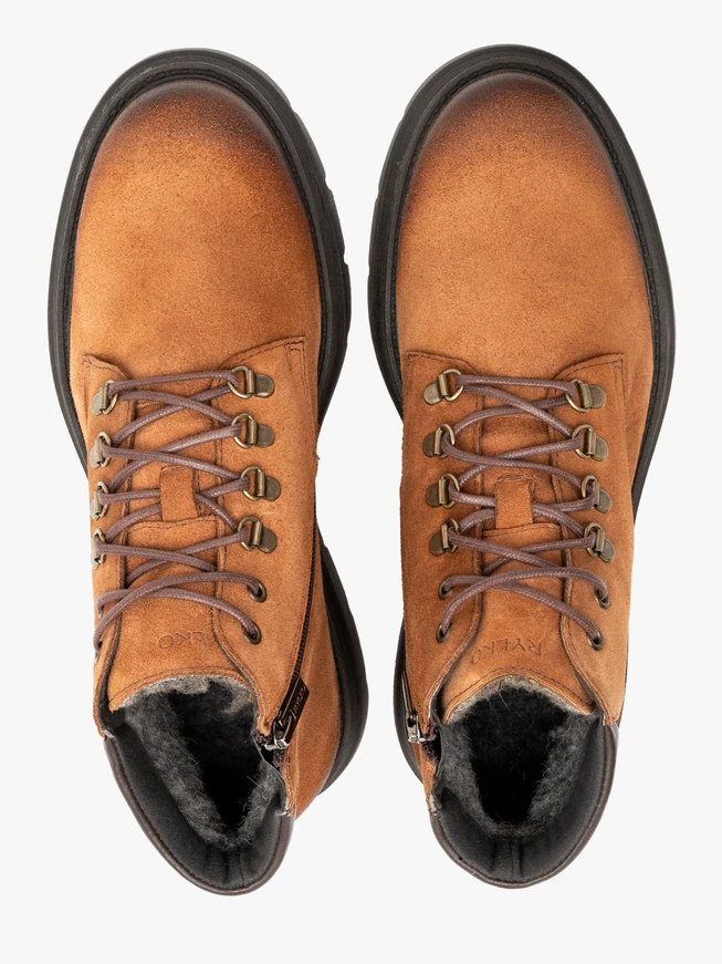 Ginger wool-lined boots with chunky sole