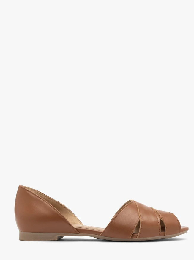 Hellbraune Sandalen mit verziertem Schaft