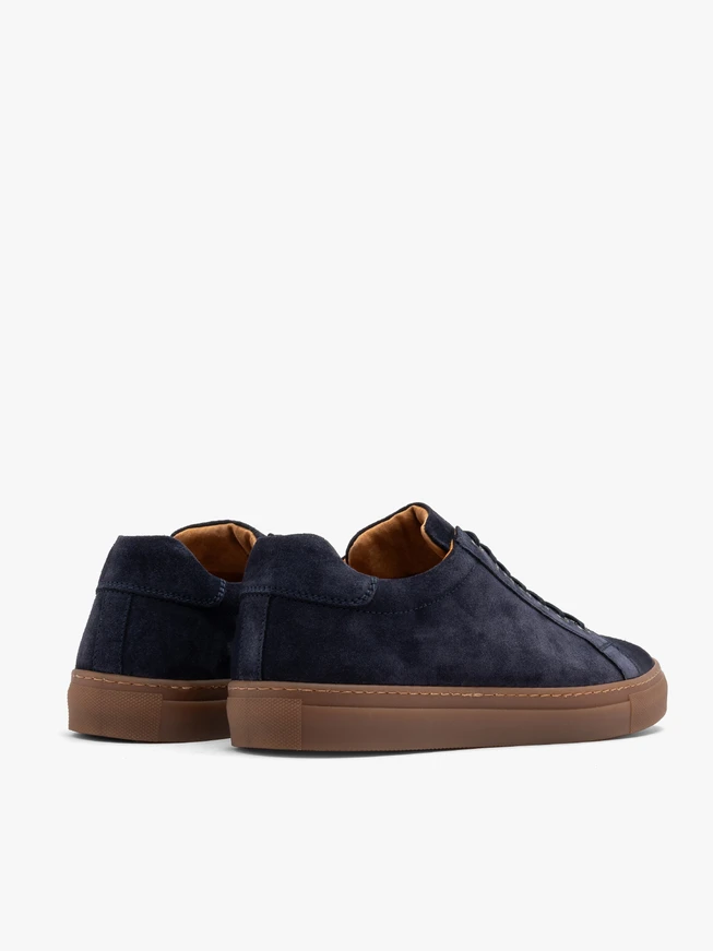 Navy men’s sneakers