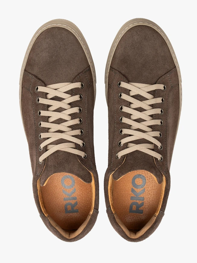 Graue Turnschuhe für Männer