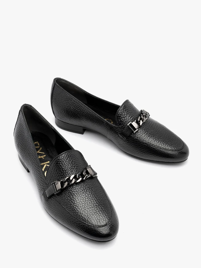 Black women’s loafers