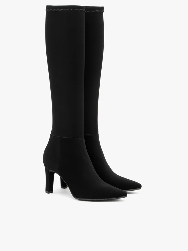 Flexibler Stiefel mit schmalem Stiletto-Schaft