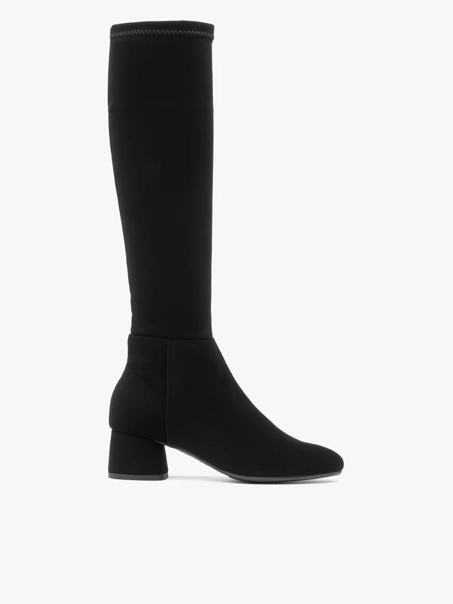 Elastische Stiefel mit schmalem Schaft und niedrigem Absatz