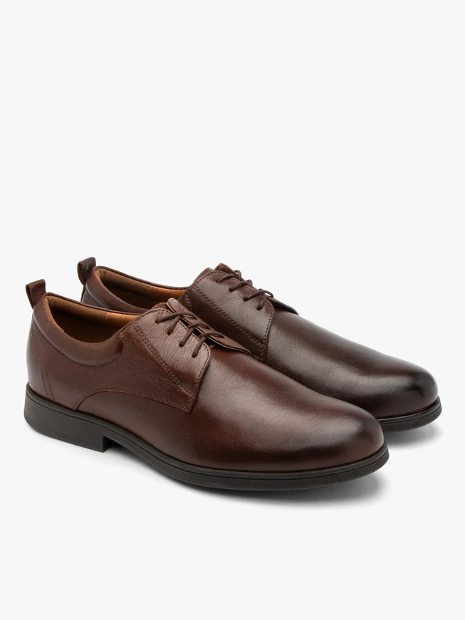 Braune klassische Herrenhalbschuhe
