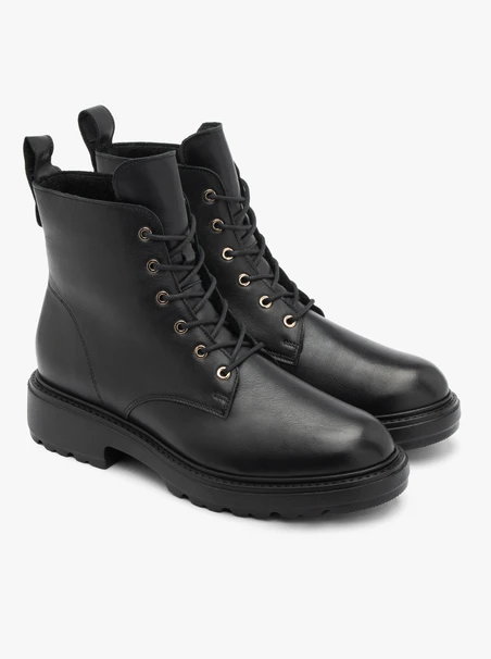 Schwarze Damenstiefel auf leichter Basis