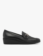 Black women’s loafers with low platform