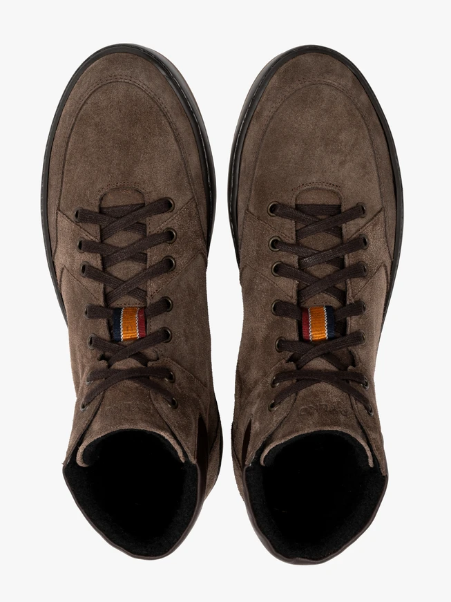 Gray-brown sporty men’s boots with two-tone sole