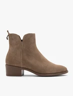 Sandfarbene Damenstiefel mit dekorativem Schaft