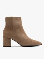 Beigefarbene Damenstiefel mit ovalem Schaft