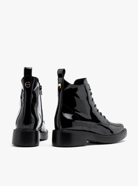 Patent women’s lace-up boots with lightweight sole