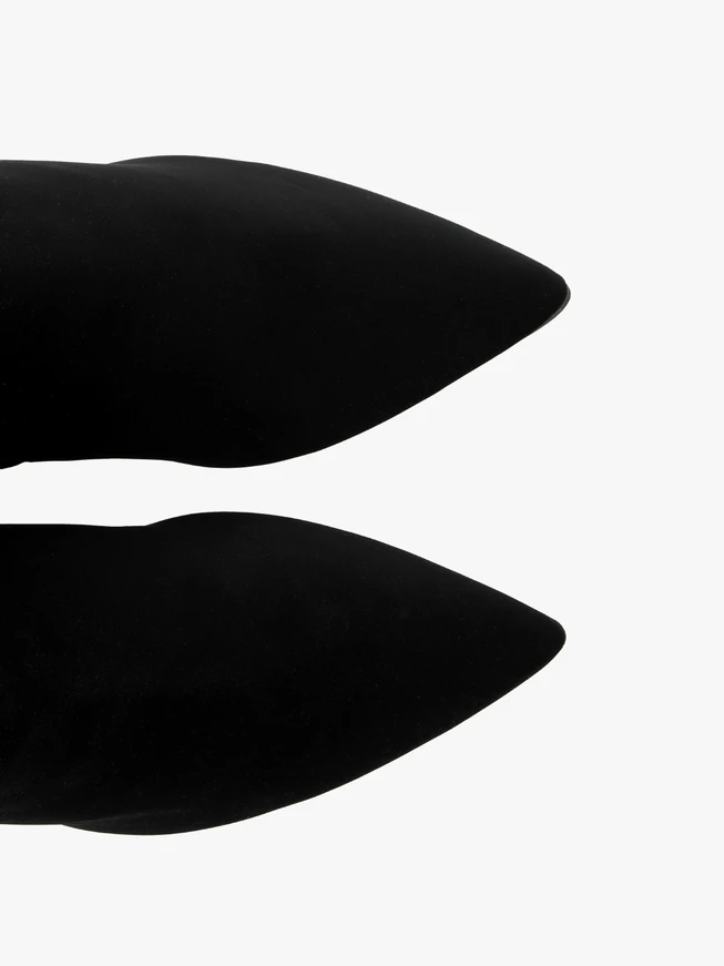 Damenstiefel mit flexiblem Stiletto-Absatz