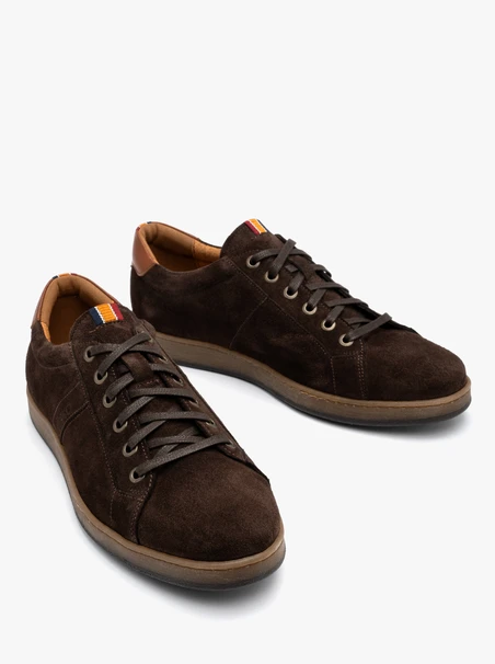 Braune Herren-Halbschuhe im Sport-Stil