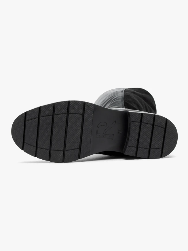 Schwarze Stiefel mit flexiblem, breitem Schaft
