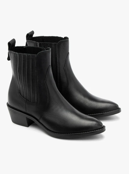Schwarze Damenpantoffeln mit spitzen Zehen