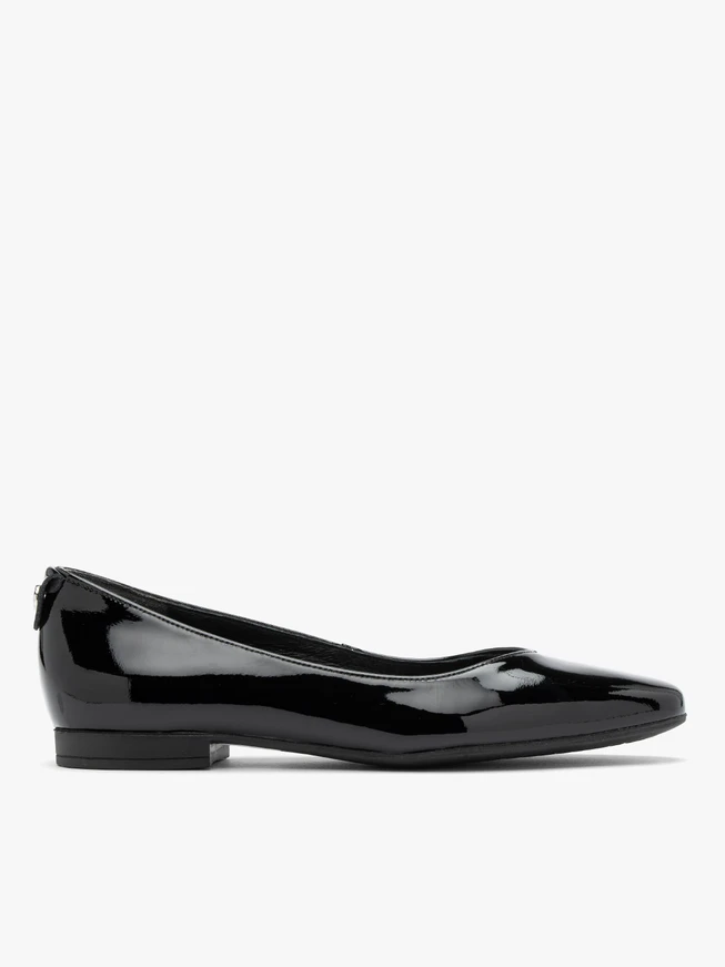 Schwarz lackierte Ballerinas mit runder Zehe