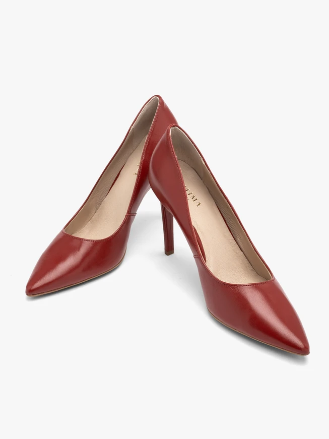 Red high-heel pump