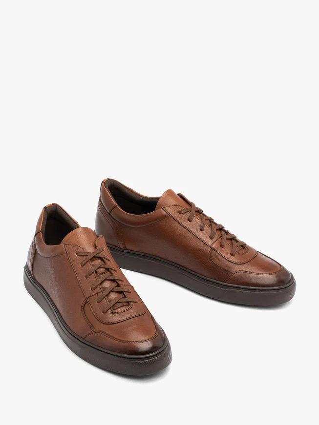 Braune Herren-Halbschuhe im Sport-Stil