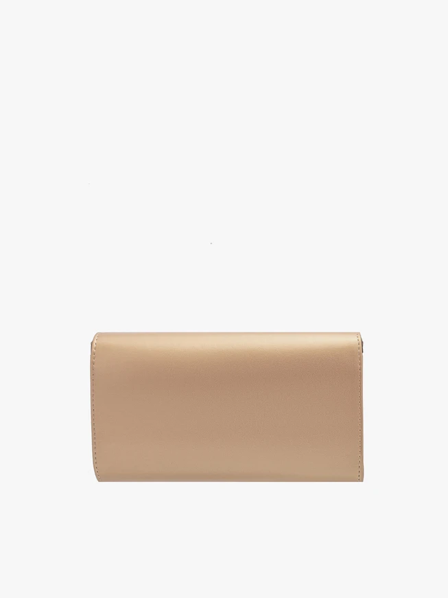 Kleine goldene Clutch-Tasche