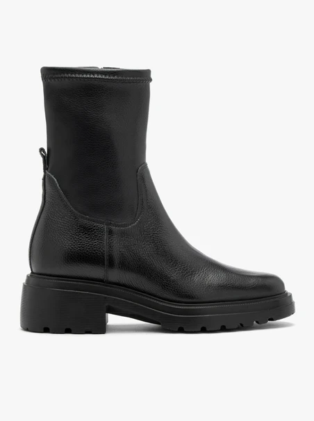 Damenstiefel mit leichtem Boden und flexiblem Schaft