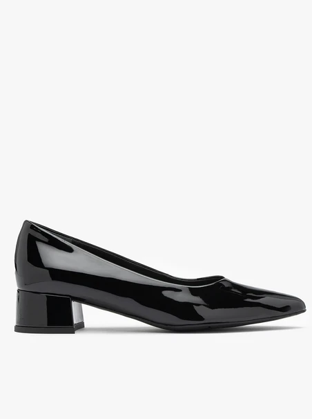 Black patent low-heel pumps