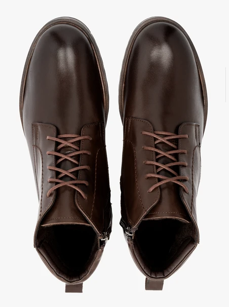 Dunkelbraune Herrenstiefel im Freizeitstil