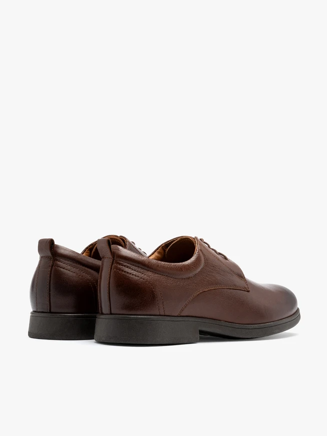 Braune klassische Herrenhalbschuhe