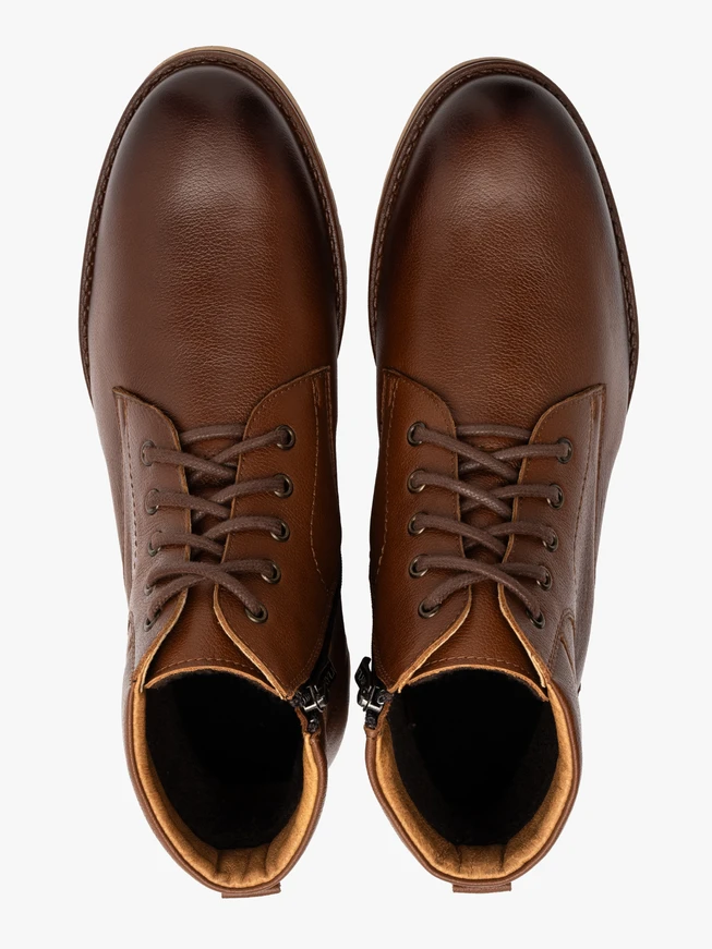 Brown lace-up men’s boots
