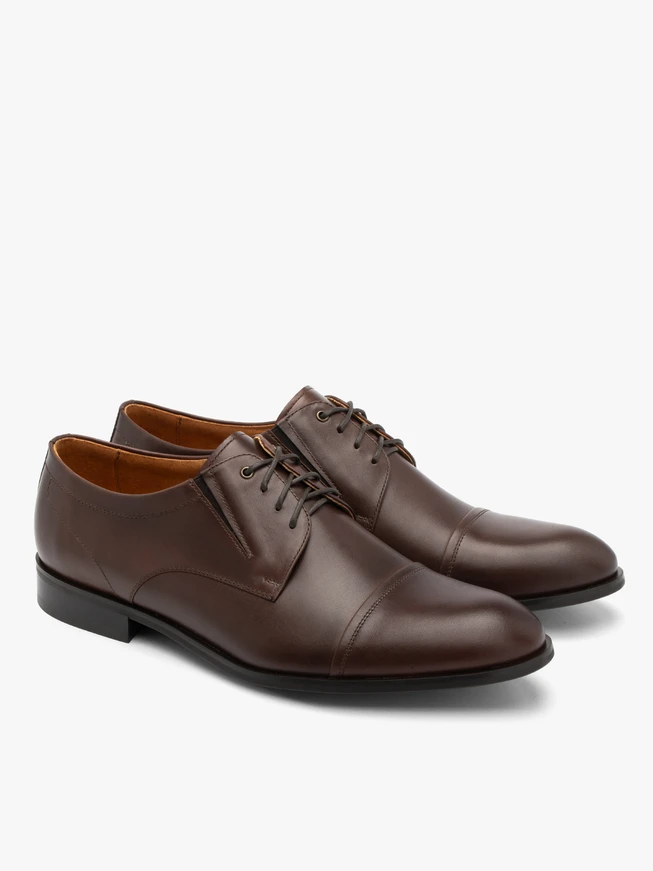 Dunkelbraune Herren-Halbstiefel mit Gummieinsatz im Schaft