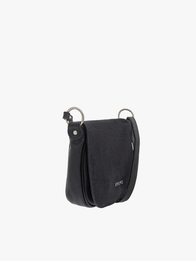Schwarze Posttasche mit Klappe