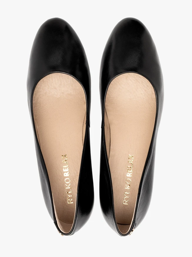 Schwarze niedrige Stiletto-Pumps