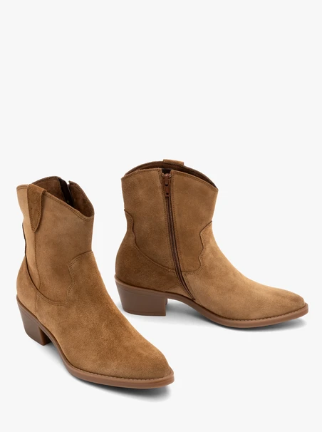 Rote Cowboystiefel aus Veloursleder