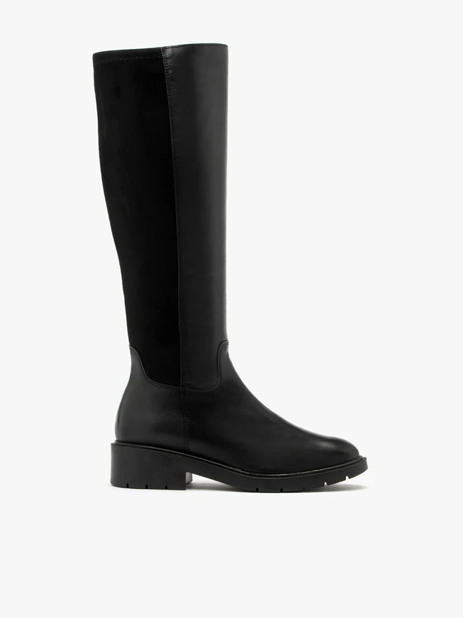 Schwarze Stiefel mit flexiblem, breitem Schaft