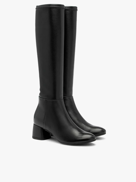 Black knee-high elastic boots with low heel