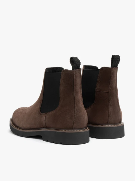 Braune Herren-Pantoffeln aus Veloursleder