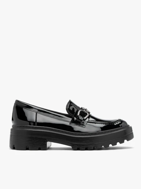 Black patent loafers with ornament