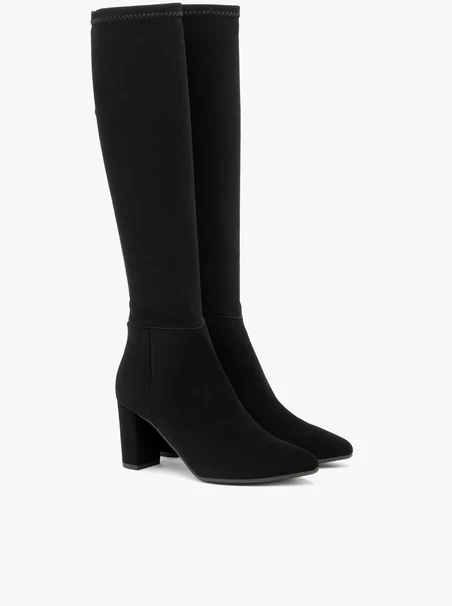 Stretch knee boots with narrow shaft