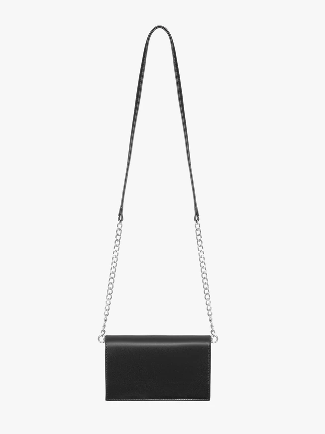 Kleine schwarze Clutch-Tasche