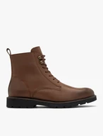 Braune Herrenstiefel mit schwarzem Boden
