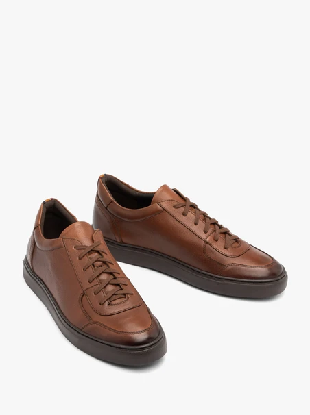 Braune Herren-Halbschuhe im Sport-Stil