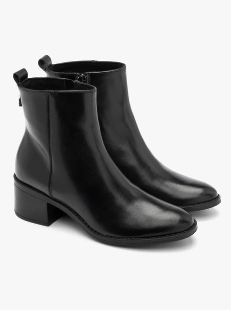 Schwarze Damenstiefel mit gerade geschnittenem Schaft