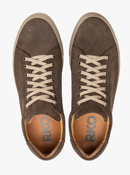 Graue Turnschuhe für Männer