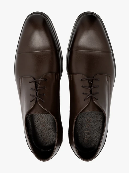 Dark brown shoes with decorative toe