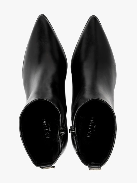 Schwarze Stiefel aus Vollnarbenleder mit klobigem Stilettoabsatz
