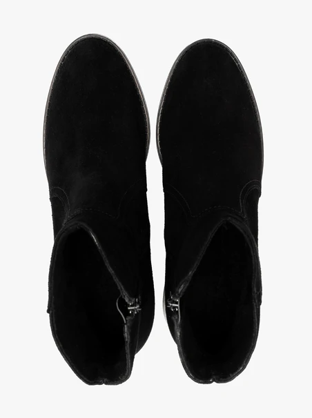 Damenstiefel aus schwarzem Velours