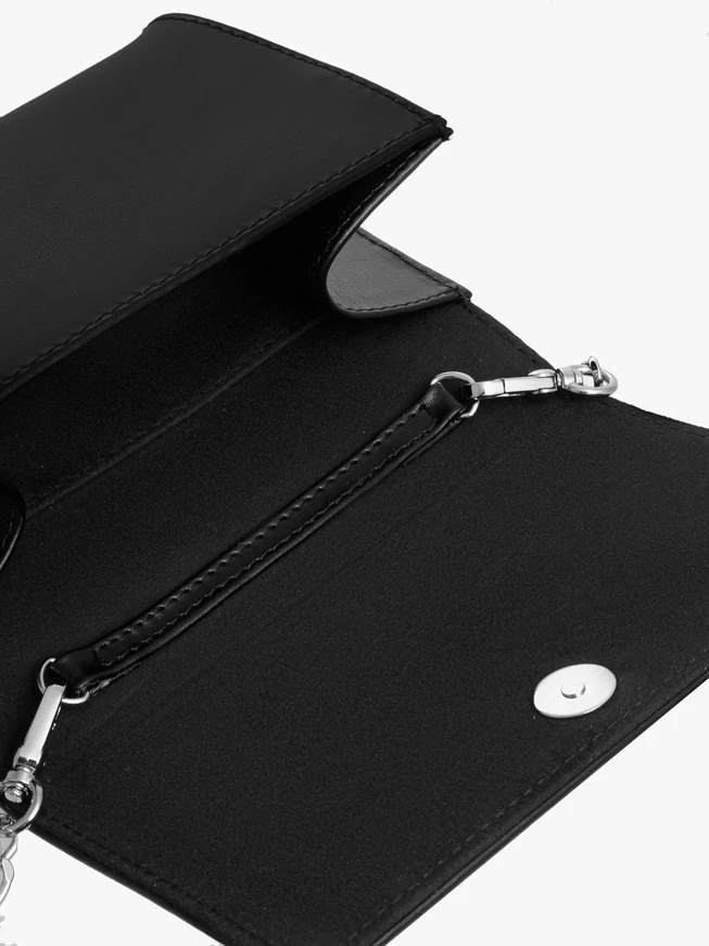 Kleine schwarze Clutch-Tasche