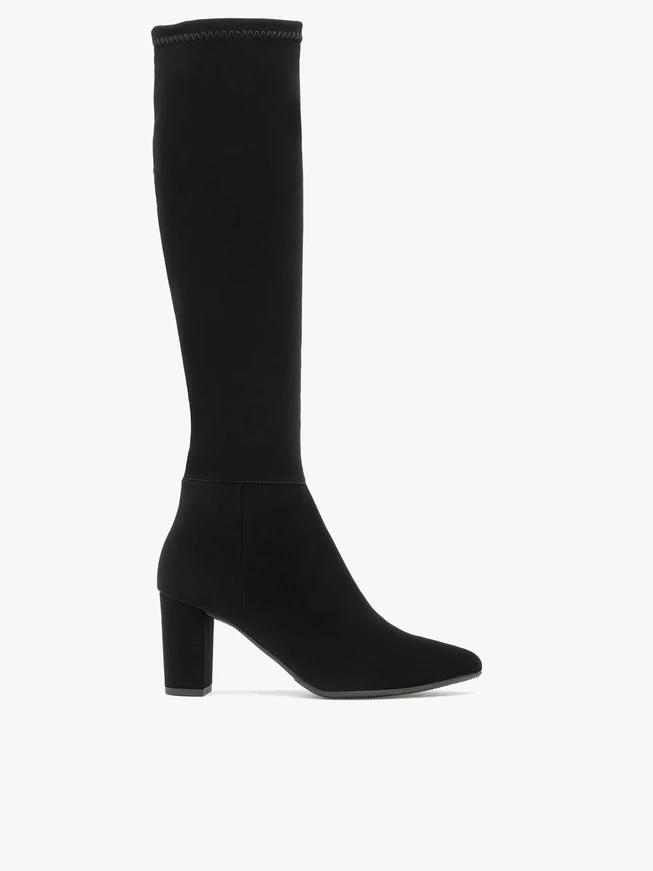 Flexible Stiefel mit schmalem Schaft